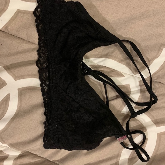 Victoria’s Secret bralette